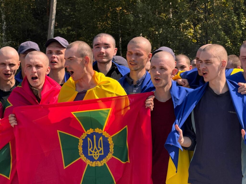 Ще 115 захисників України повернулися сьогодні додому