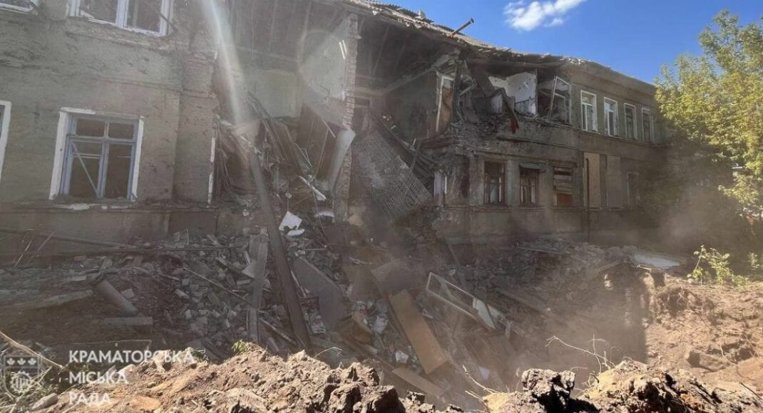 Чоловік, поранений внаслідок обстрілу Краматорська 17 серпня, перебуває у важкому стані