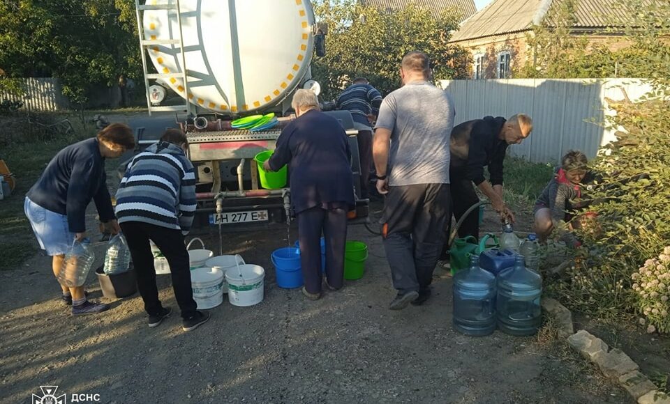 Понад 40 тонн води доставили рятувальники мешканцям Донеччини