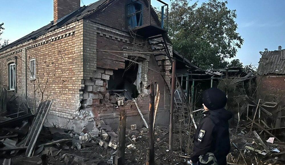 За сутки полиция зафиксировала более 2 690 вражеских обстрелов в Донецкой области, есть раненый