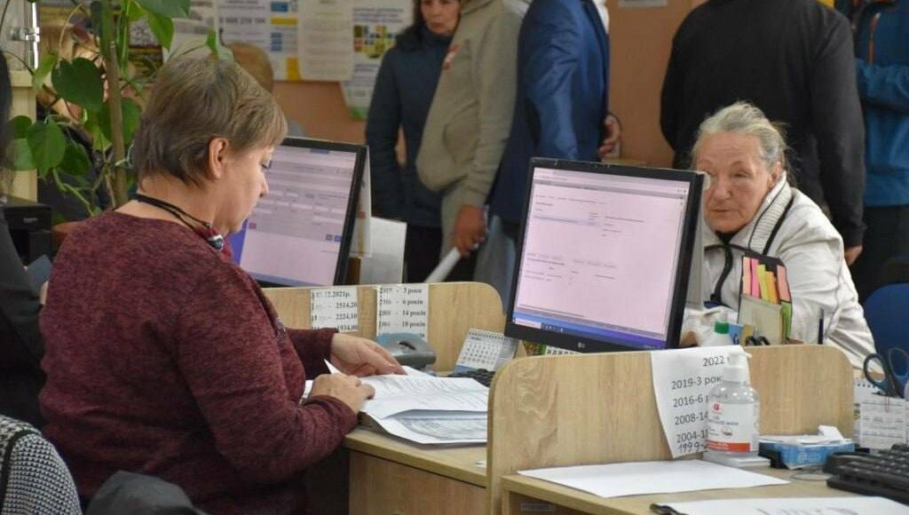 В краматорском УПСЗН работают "горячие линии"