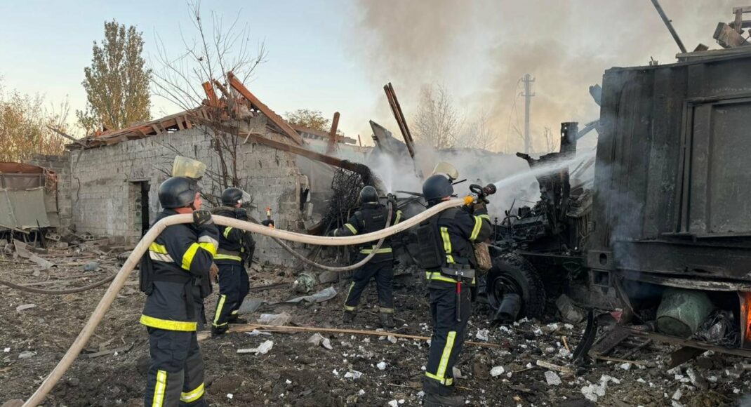 В Донецкой области за прошедшие сутки спасатели ликвидировали 11 пожаров