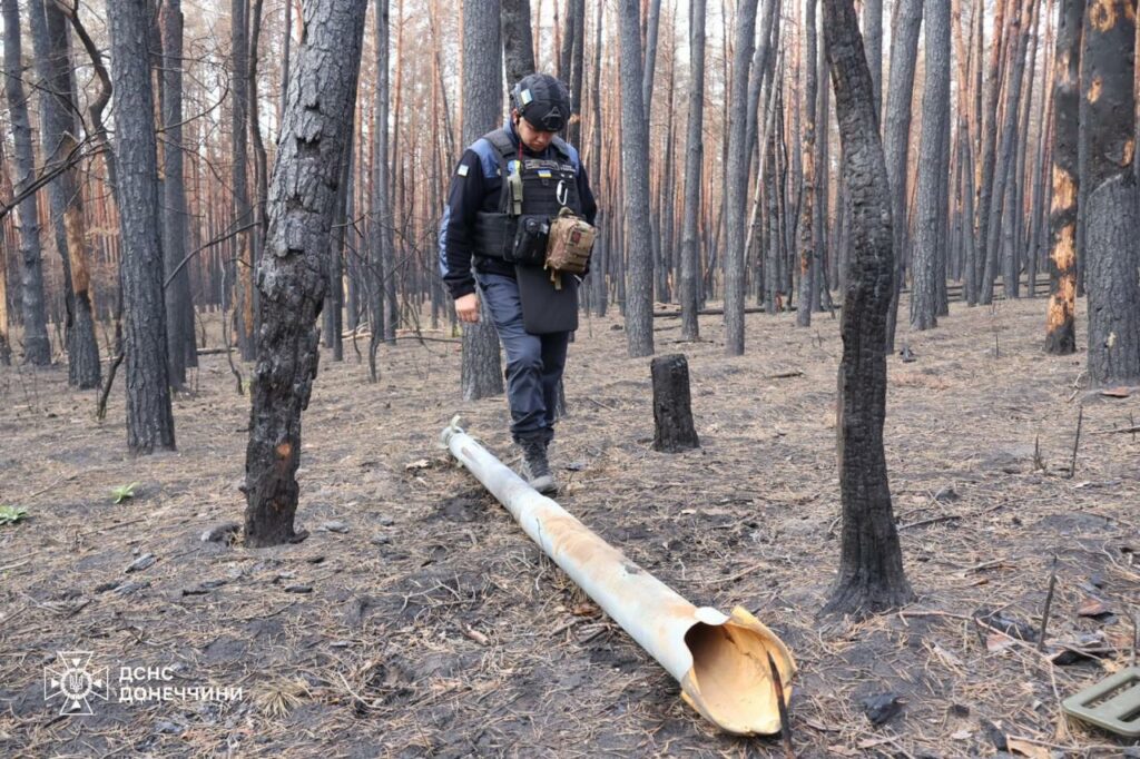 19 взрывоопасных предметов обезвредили вчера в трех районах Донбасса 5