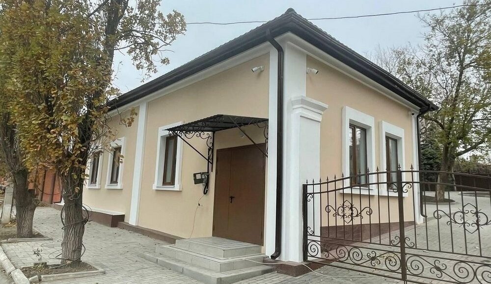 У Маріуполі окупанти розграбували Музей народного побуту