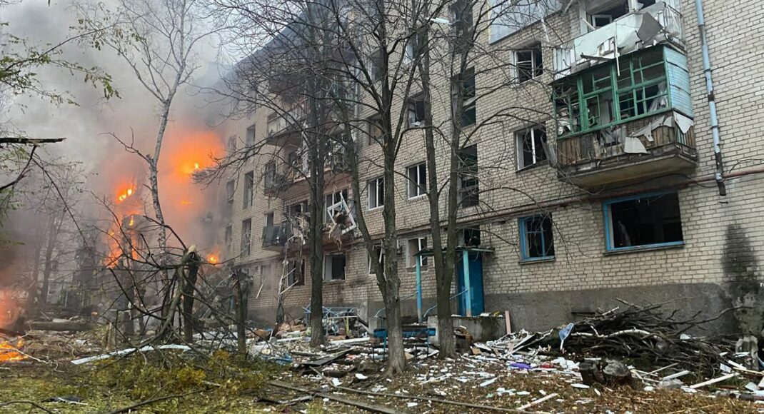 Россияне обстреляли Николаевку на Донетчине: 2 человека погибли и 5 ранены