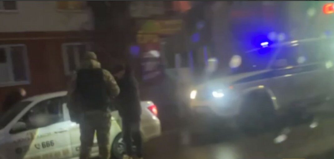 В оккупированном Мариуполе захватчики утром проводят облаву по поиску военных беглецов, найдено тело ребенка, — сопротивление