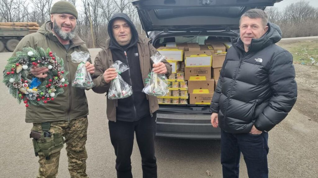 Селидівська МВА передала військовим на Донецькому напрямку продукти