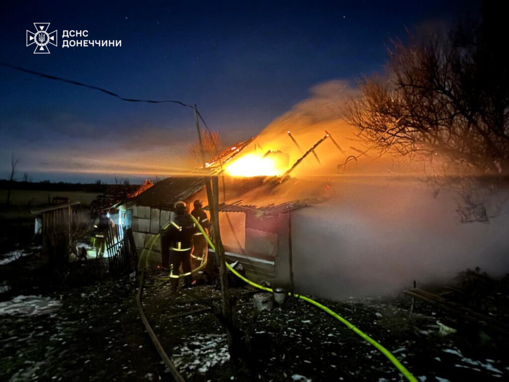У Лиманській громаді на Донеччині у нічній пожежі постраждав чоловік