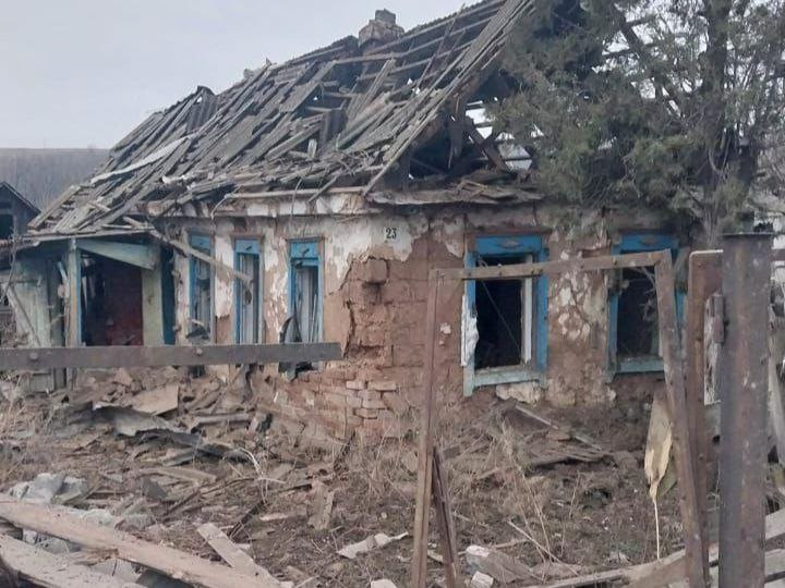 За прошедшие сутки россияне обстреливали Покровск: поврежден ряд объектов
