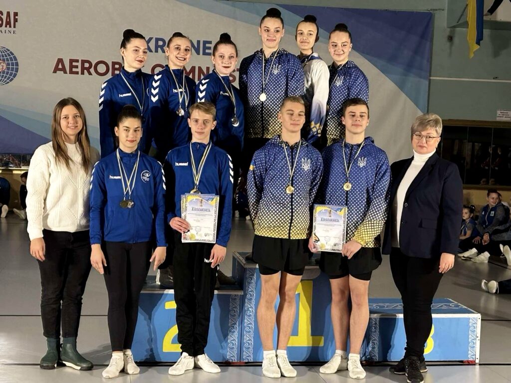 Збірна Донеччини зі спортивної аеробіки відзначилася низкою нагород змагань у Києві
