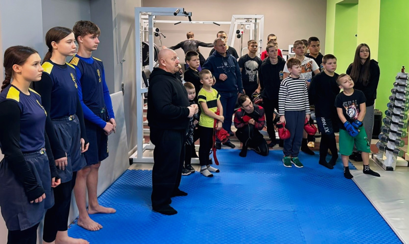 Для переселенців з Покровської громади провели спортивний захід до Дня Соборності України