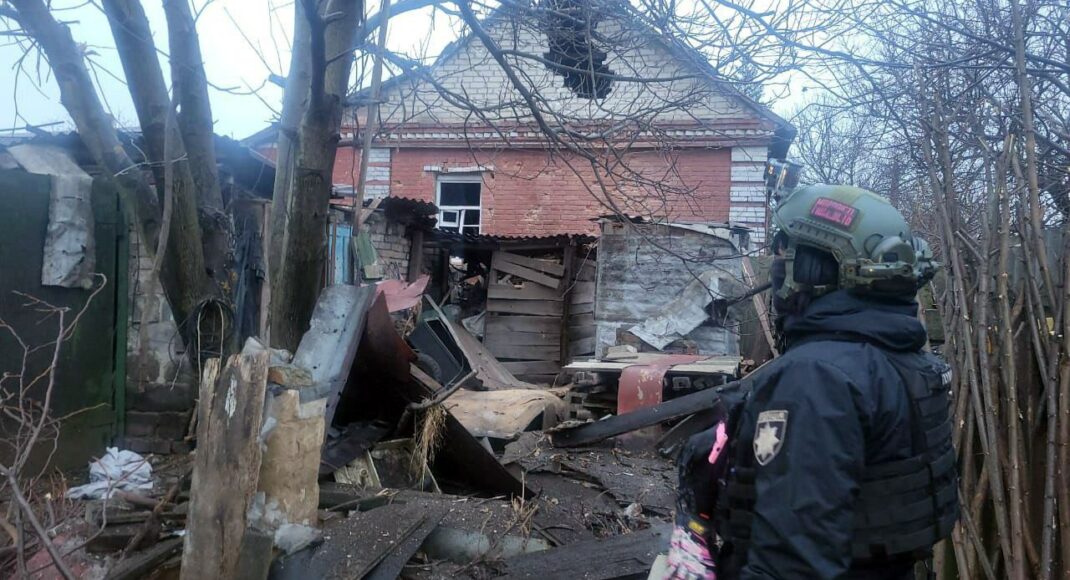 За сутки полиция зафиксировала 2495 вражеских ударов по Донецкой области