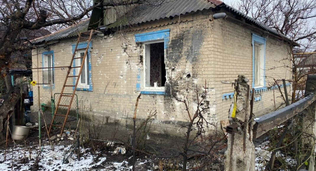За сутки войска рф нанесли 3400 ударов по Донецкой области
