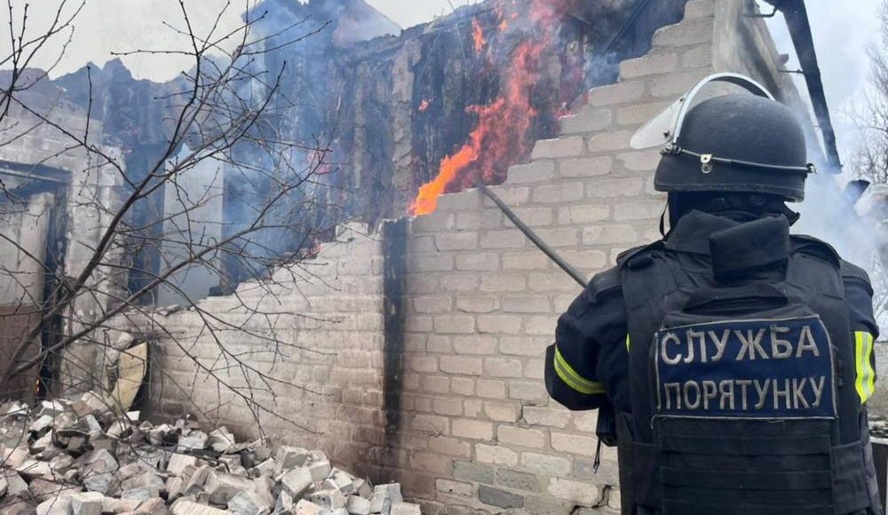 Рятувальники ліквідували пожежу у Покровському районі (фото)