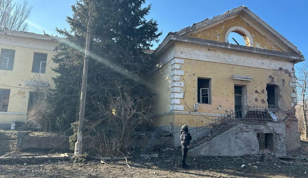 З лінії фронту на Донеччині евакуювали 143 людини з дітьми