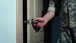 В окупованому Маріуполі загарбники висунули "умови отримання" крадених українських квартир