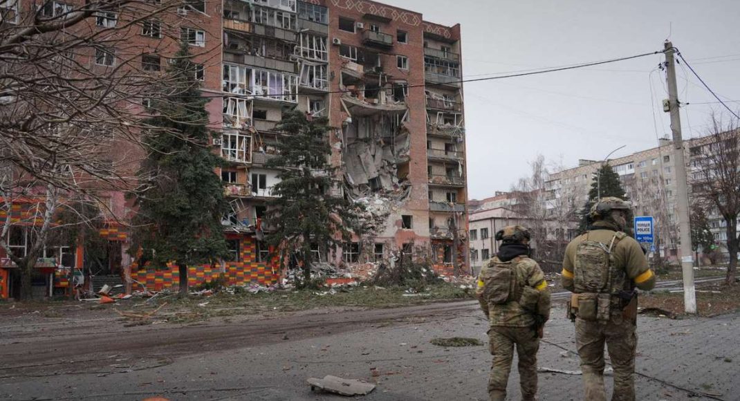 В Донецкой области утвержден временный порядок допуска к населенным пунктам, расположенным до 10 км от линии соприкосновения