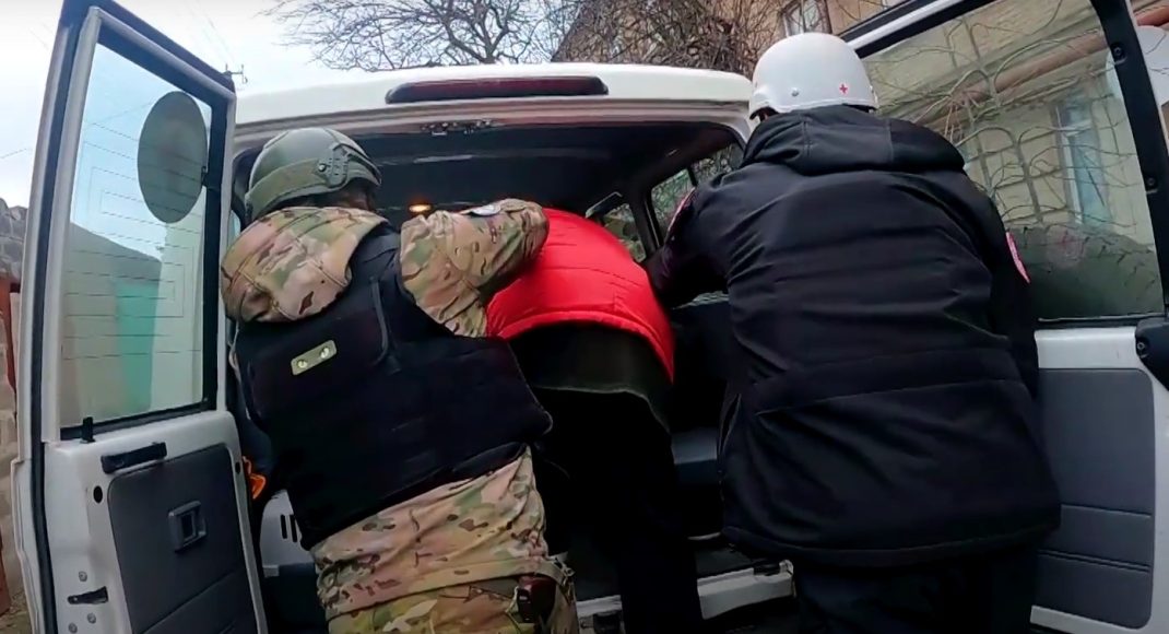 5 человек на Лиманщине были ранены российскими обстрелами: им помогали "Белые ангелы" (видео)