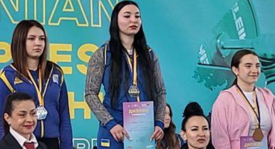 Спортсменка з Луганщини стала другою в абсолютній першості чемпіонату України з паверліфтингу