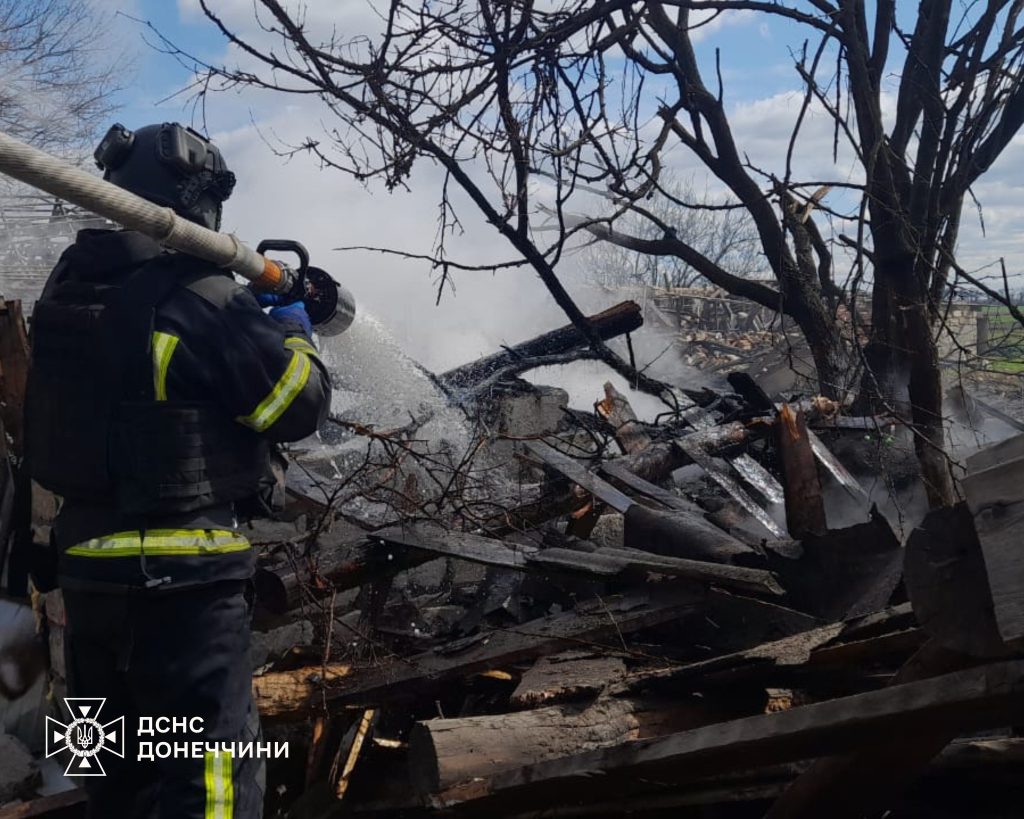 Новохатське на Донеччині перебувало під обстрілом: є загиблі та поранені
