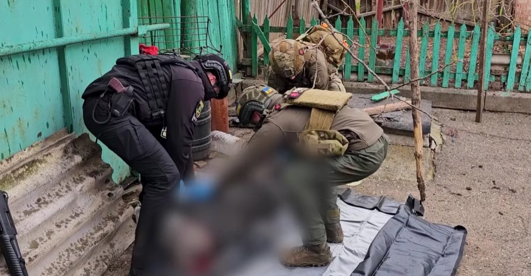 У поліції показали перші хвилини після вчорашнього обстрілу Костянтинівки (відео)