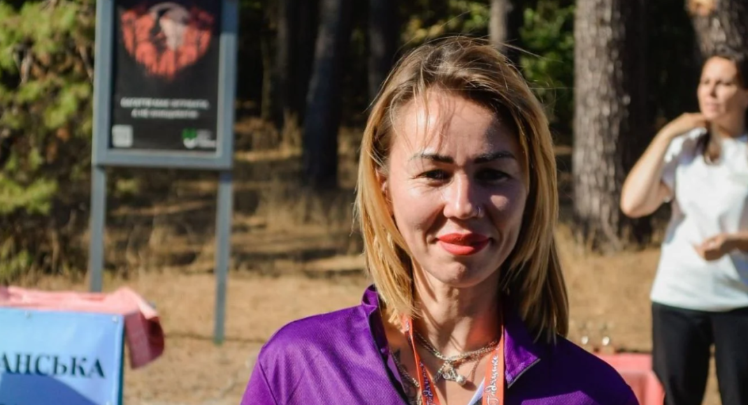 Переселенка из Лисичанска открыла спортивный зал на Полтавщине