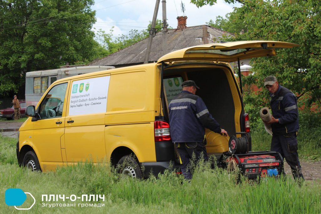 Мікроавтобуси від Бучі вже працюють у Слов’янській громаді
