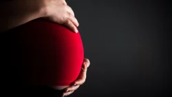 Окупанти в невизнаній "днр" ввели штрафи за аборти