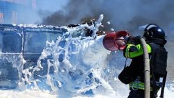Райгородок был под российским ударом: пострадали люди, сгорел автомобиль (фото)