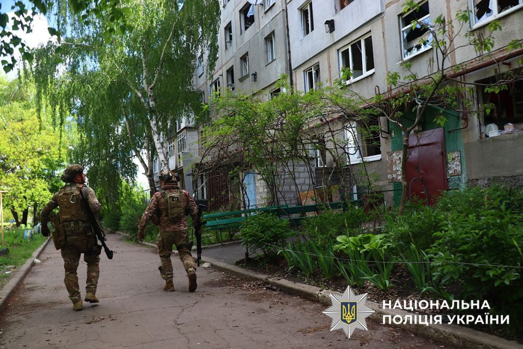 У Покровську під постійними обстрілами, без електрики