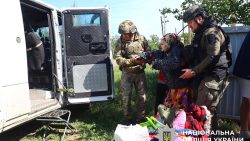 На Донеччині знизилася інтенсивність евакуації та визначилися з дорогами із захисними антидроновими сітками