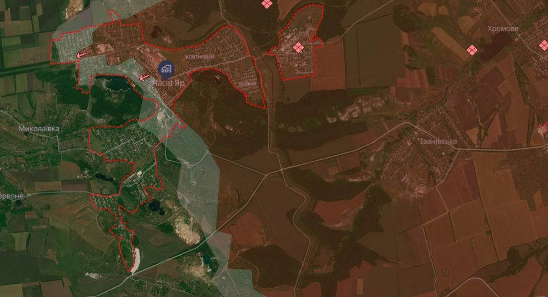 Окупанти намагаються просунутися вперед в районі Часового Яру, триває бій