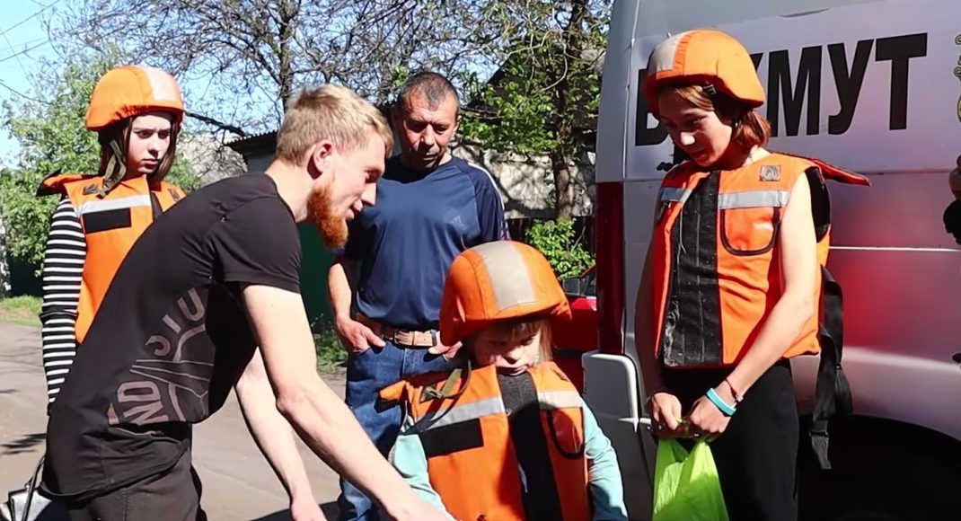 На Донеччині з лінії фронту евакуювали 113 людей, зокрема 25 дітей