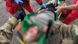 На Лиманщині вивезли з-під обстрілів 6 літніх людей, які потребували медичної допомоги (відео)