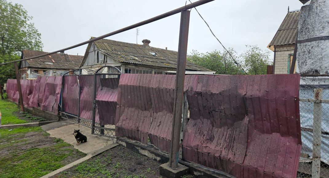 За добу росіяни 10 разів обстріляли населені пункти Донеччини: куди поцілили (фото)