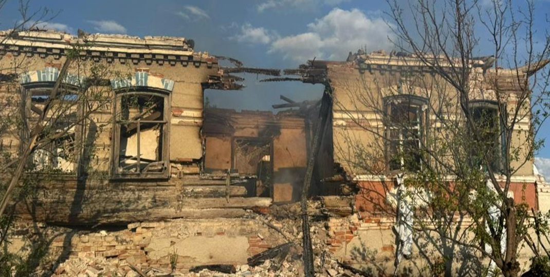 Из-за российских обстрелов на Донетчине разрушения претерпели 28 гражданских объектов: подробности (фото)
