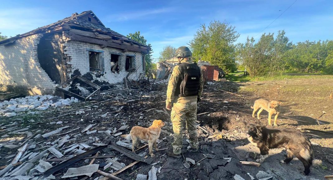Росіяни 48 разів обстріляли цивільних Донеччини: найбільше постраждав Краматорський район (фото)