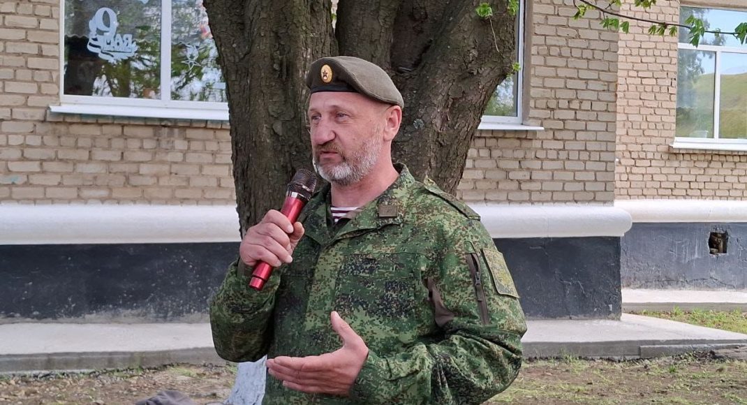 У школах окупованого Антрацита цьогорічні "випускні" пройдуть за участі представників силових структур