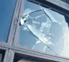 В Краматорській громаді ворожий вечірній обстріл пошкодив багатоповерхівку