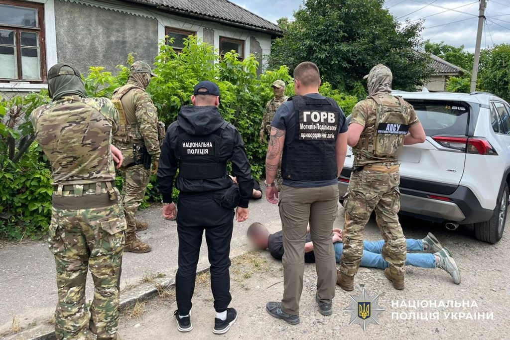 Правоохранители Донбасса разоблачили организатора нелегальной переправки военнообязанных в Молдову