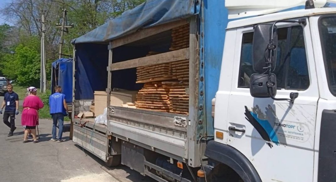 У Краматорську постраждалі від вчорашніх ударів отримують допомогу