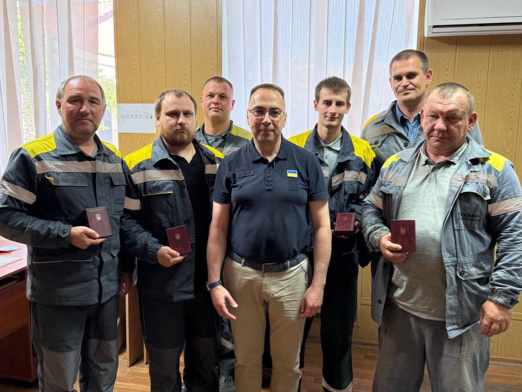 енергетиків нагородили медалями За оборону Покровська