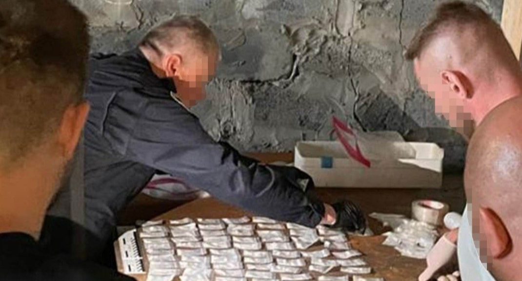 Житель Краматорська розробив "бізнес-план" з продажу психотропних речовин: його викрили
