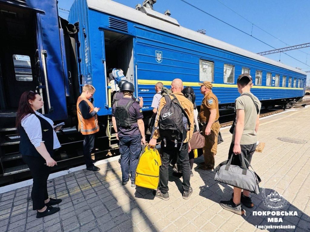 Ще рік тому з Покровська рушали евакуаційні потяги